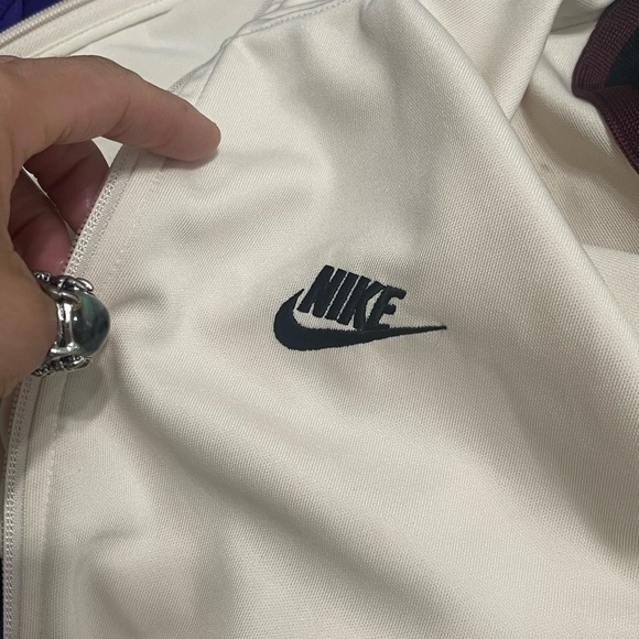 EUC Men’s Size Large  Nike Y2K Tribute Striped Track Jacket In Like Cream Colour - Picture 11 of 14